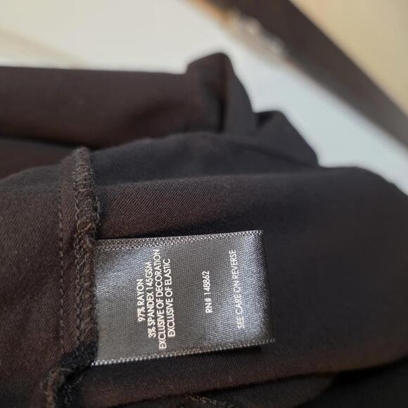 Torrid Women's Black Sleeveless Top Size 1 - Picture 3 of 8